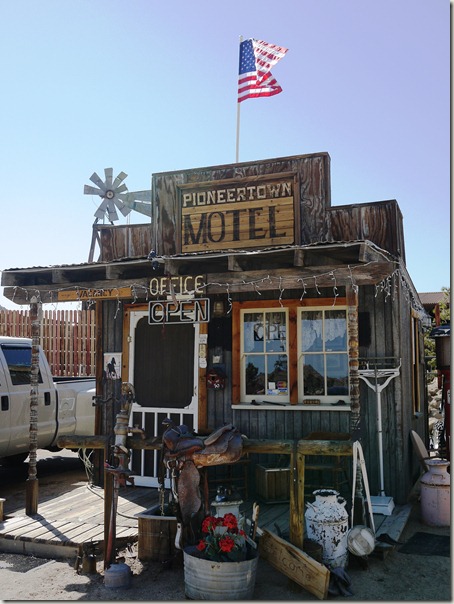 pioneertown-ca (4) pioneertown-ca (4)
