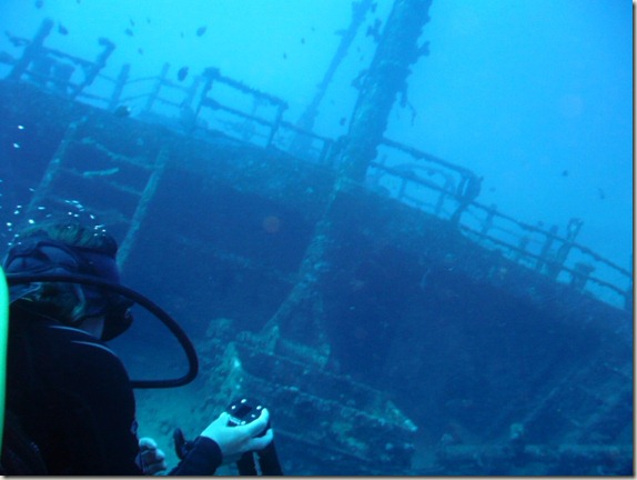 Mauritius-SCUBA-Diving-PADI-Wreck-Photo